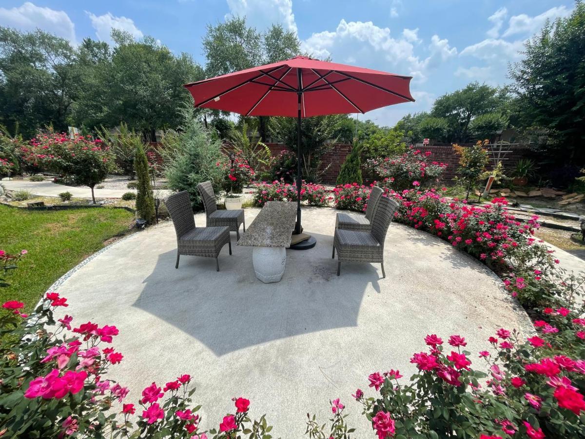 Afra Home With Huge Garden Houston, Texas Экстерьер фото