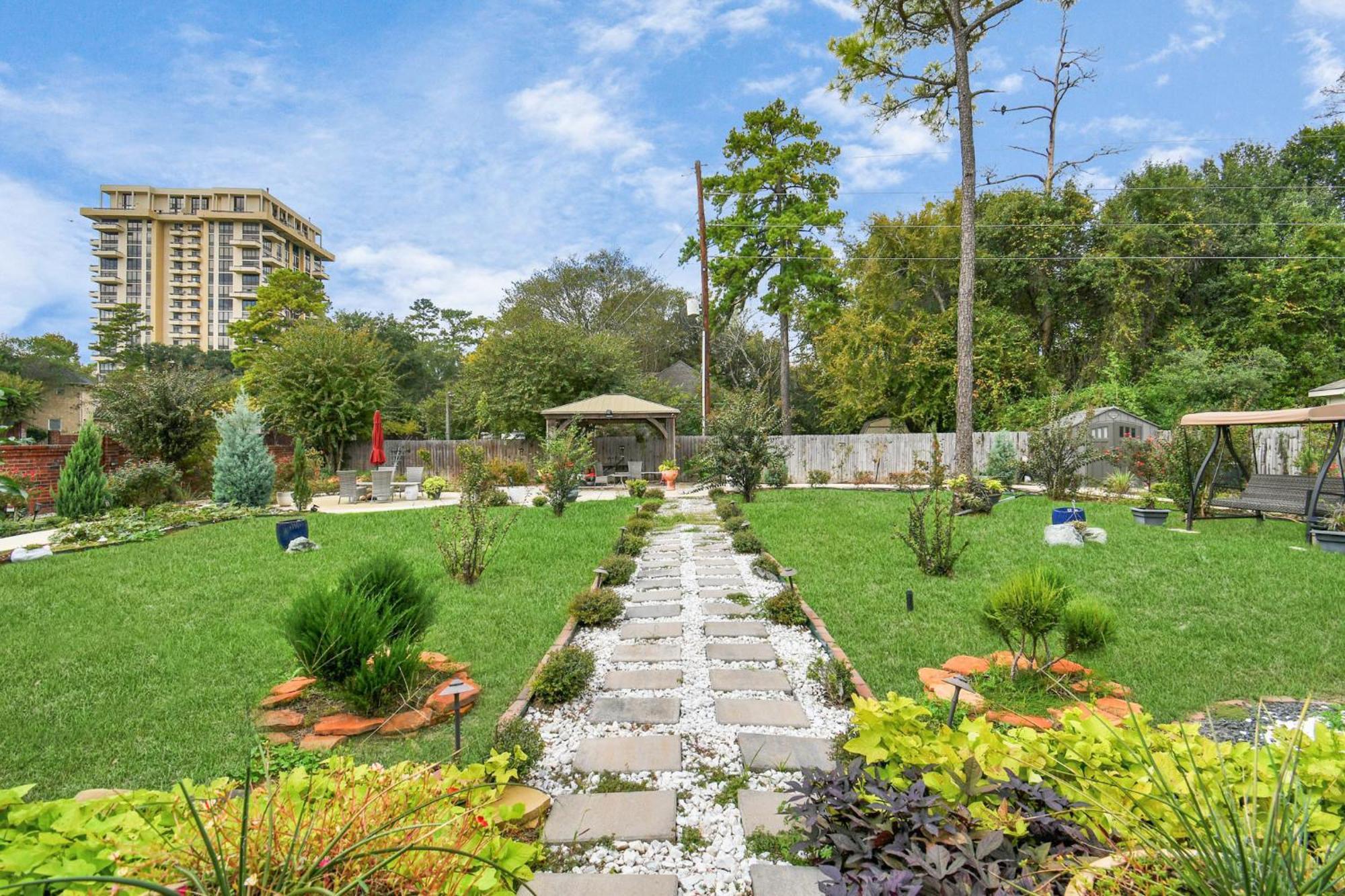 Afra Home With Huge Garden Houston, Texas Экстерьер фото